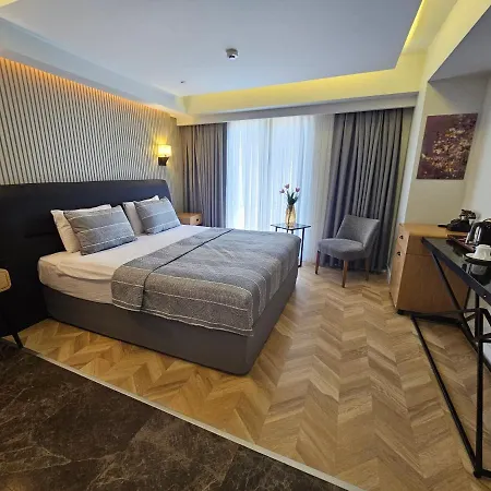Anthemis Отель 4*
