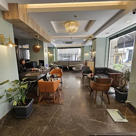 Anthemis Hotel