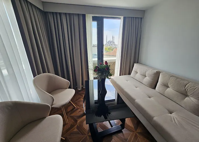 Отель Anthemis 4*