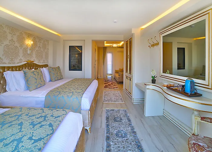 Отель Anthemis 4*